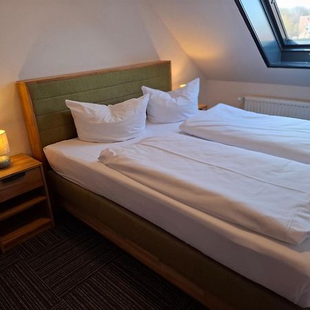 Hotel Am Schwarzen Berg Stade Buitenkant foto