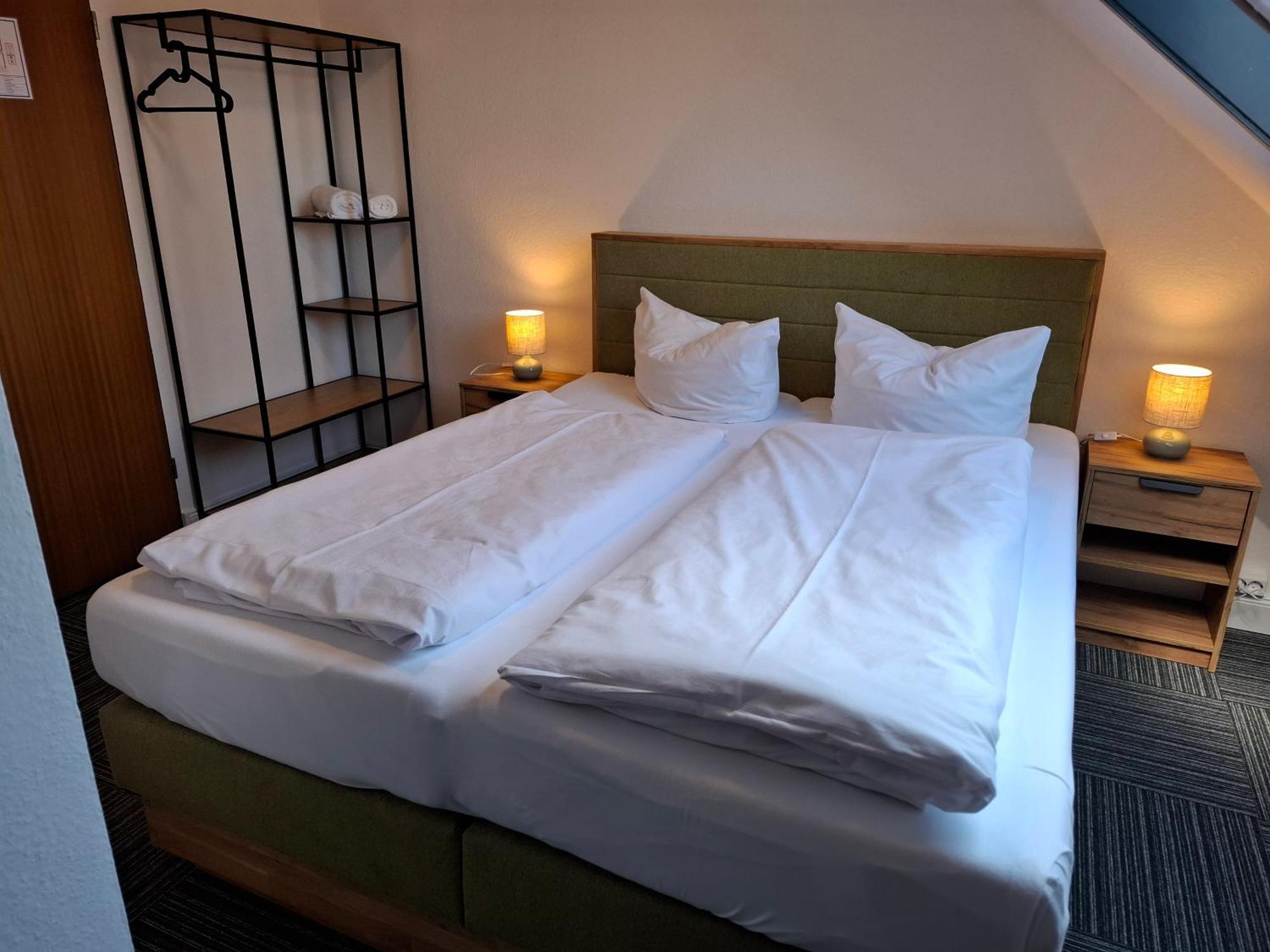 Hotel Am Schwarzen Berg Stade Buitenkant foto
